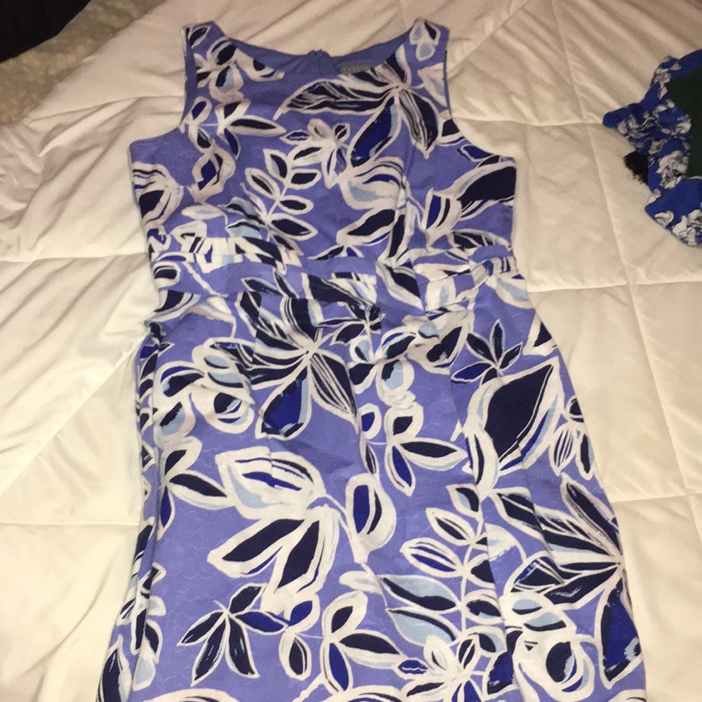 5/$25 Never worn blue floral sheath dress